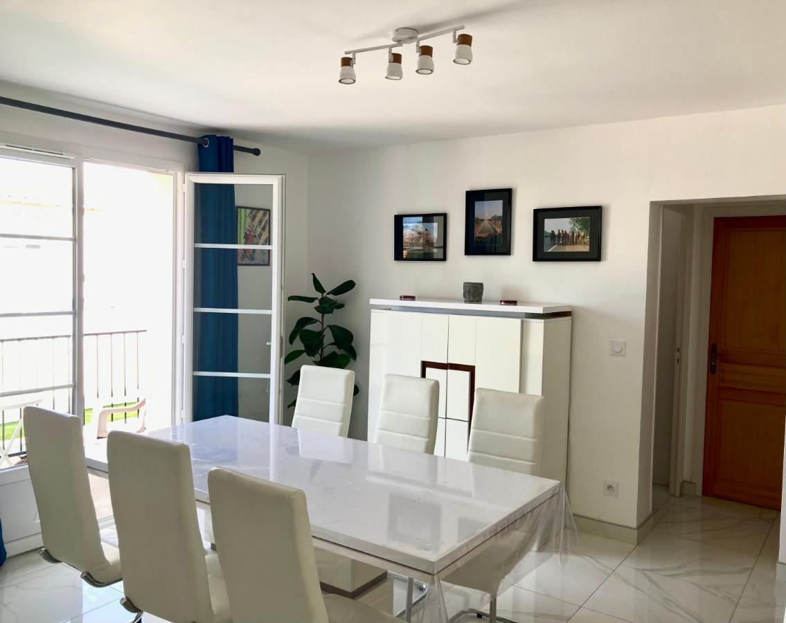 Magnifique Villa Avec Piscine 马格隆新城 外观 照片